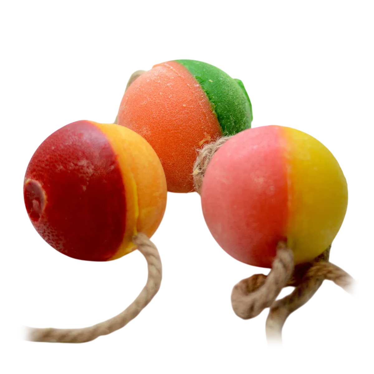 Лакомство для лошади Новогодняя гирлянда "Шары на веревке двухслойные" Лакомство для лошади Новогодняя гирлянда "Шары на веревке двухслойные"