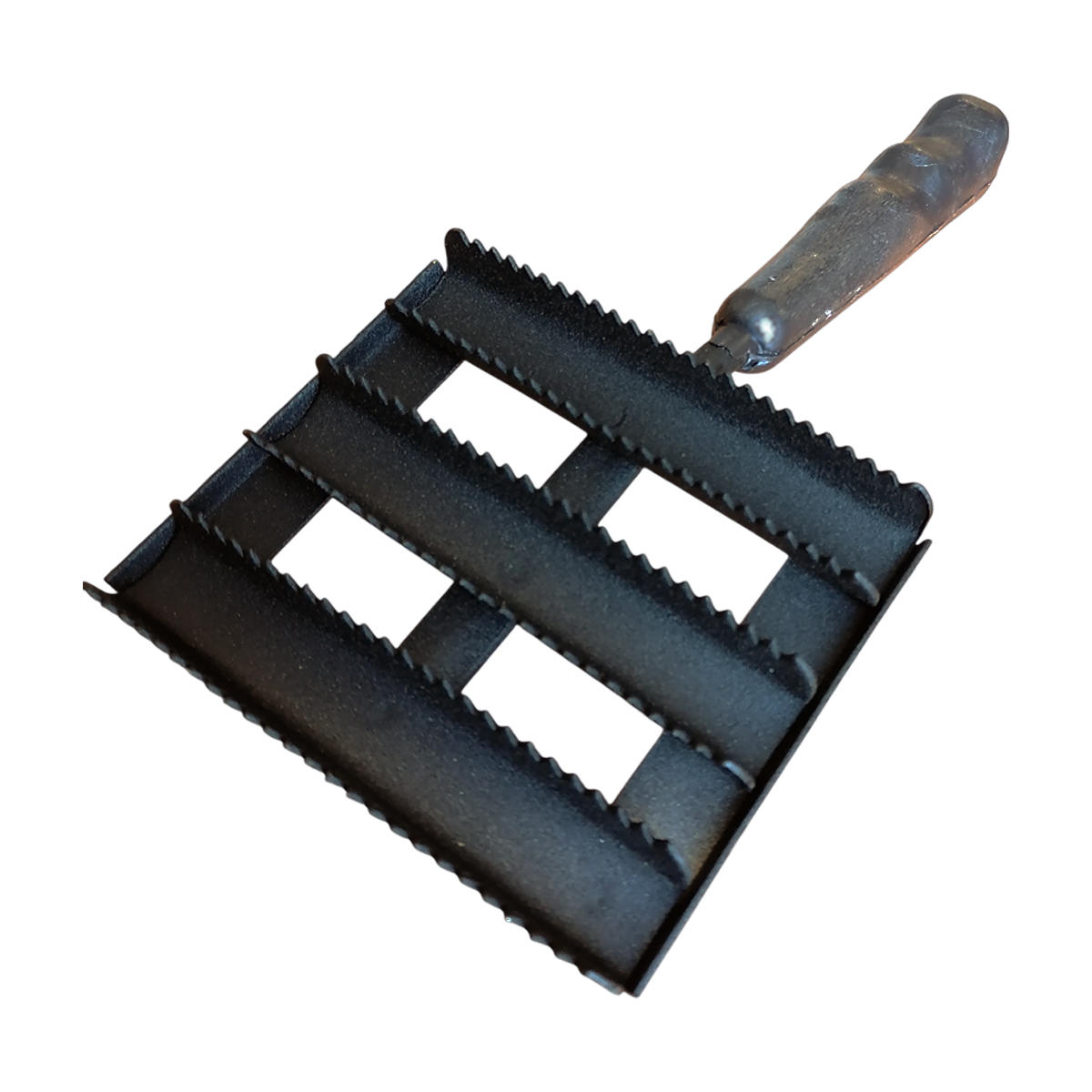 Скребница квадратная металлическая