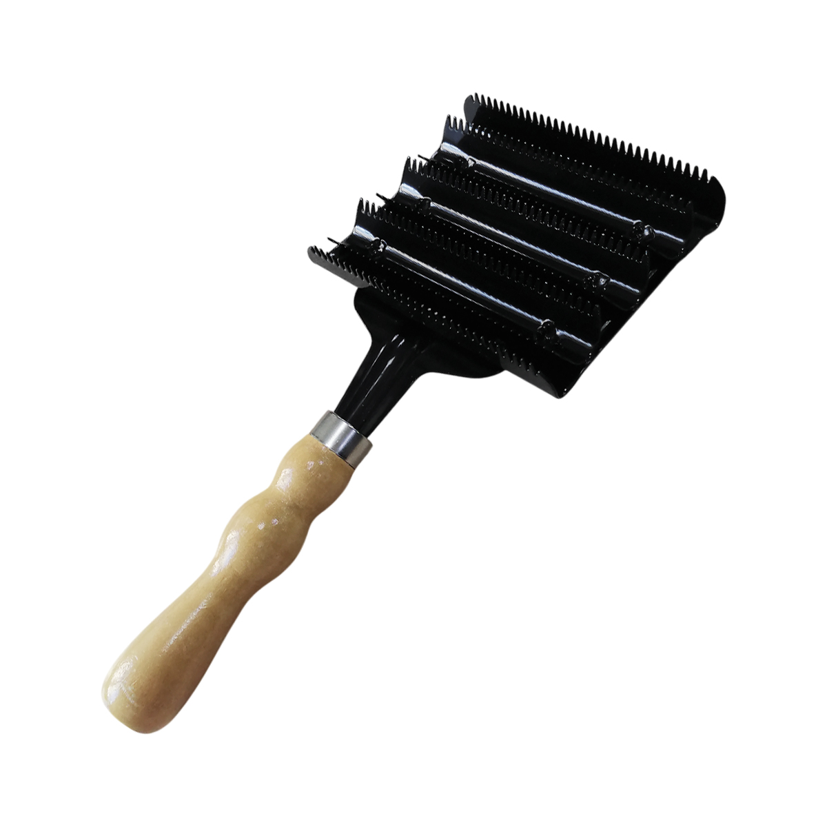 Скребница квадратная металлическая Скребница квадратная металлическая