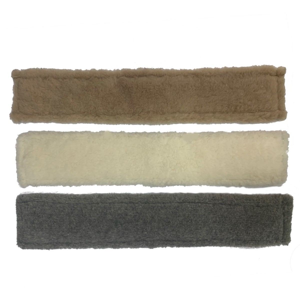 Меховушка на подпругу из овечей шерсти