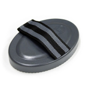 Скребница из мягкого пластика "EQUIMAN" для лошади Скребница из мягкого пластика "EQUIMAN" для лошади