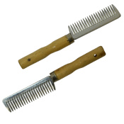 Расческа для гривы "EQUIMAN" алюминиевая с деревянной ручкой Расческа для гривы "EQUIMAN" алюминиевая с деревянной ручкой
