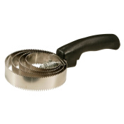 Скребница "EQUIMAN" металлическая 4 спирали